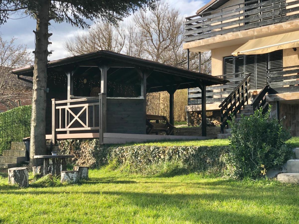 Вила Теkето I Vila Teketo Family Guest House Nikolovo Dış mekan fotoğraf