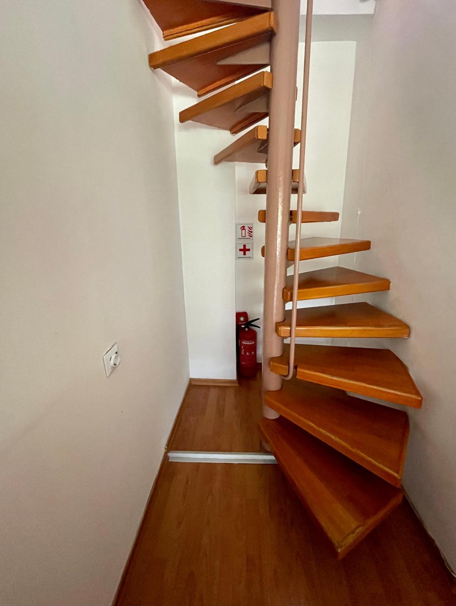 Вила Теkето I Vila Teketo Family Guest House Nikolovo Dış mekan fotoğraf